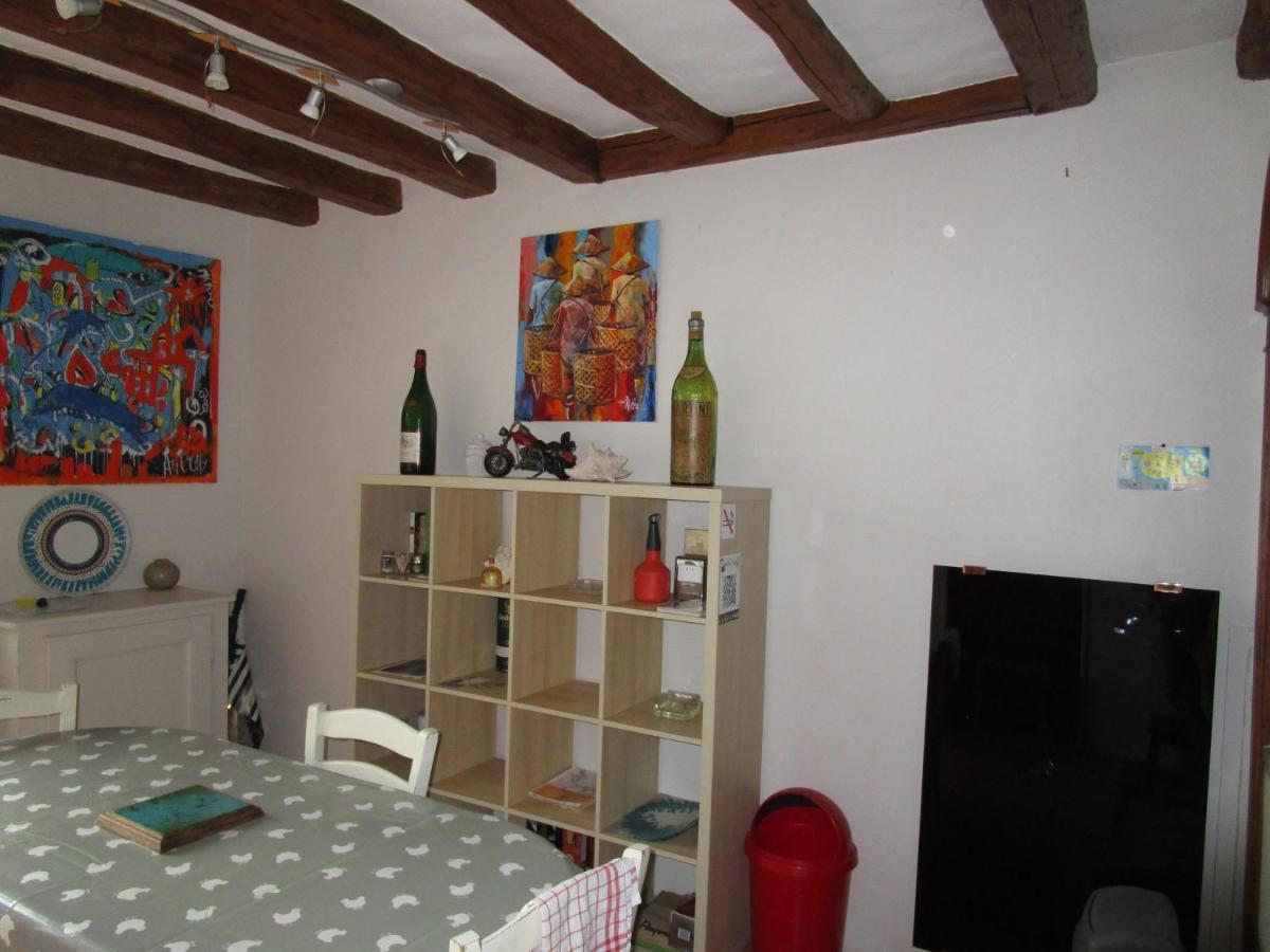 Gite Le Bourgneuf Fresnay-sur-Sarthe Exterior photo