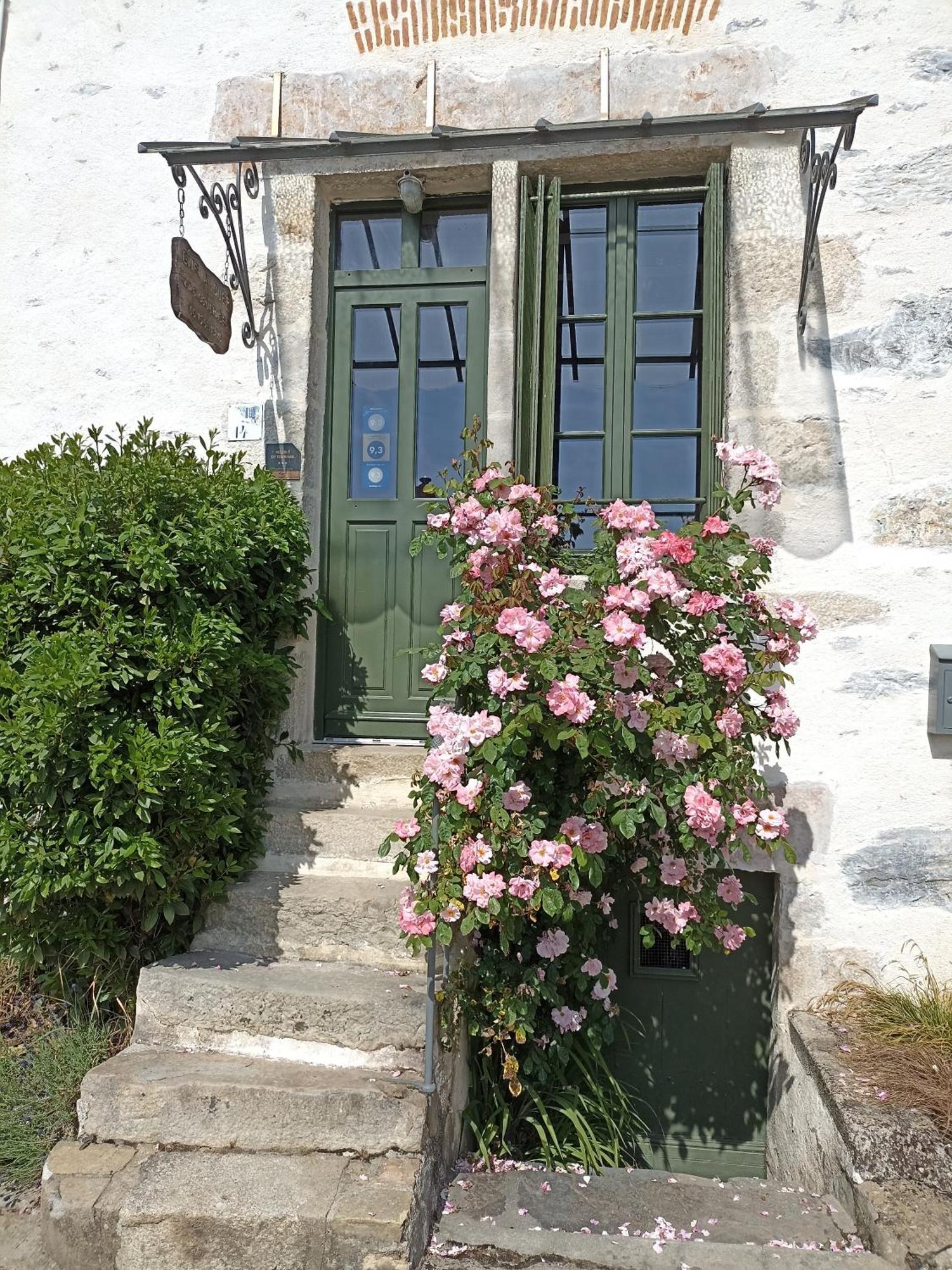 Gite Le Bourgneuf Fresnay-sur-Sarthe Exterior photo