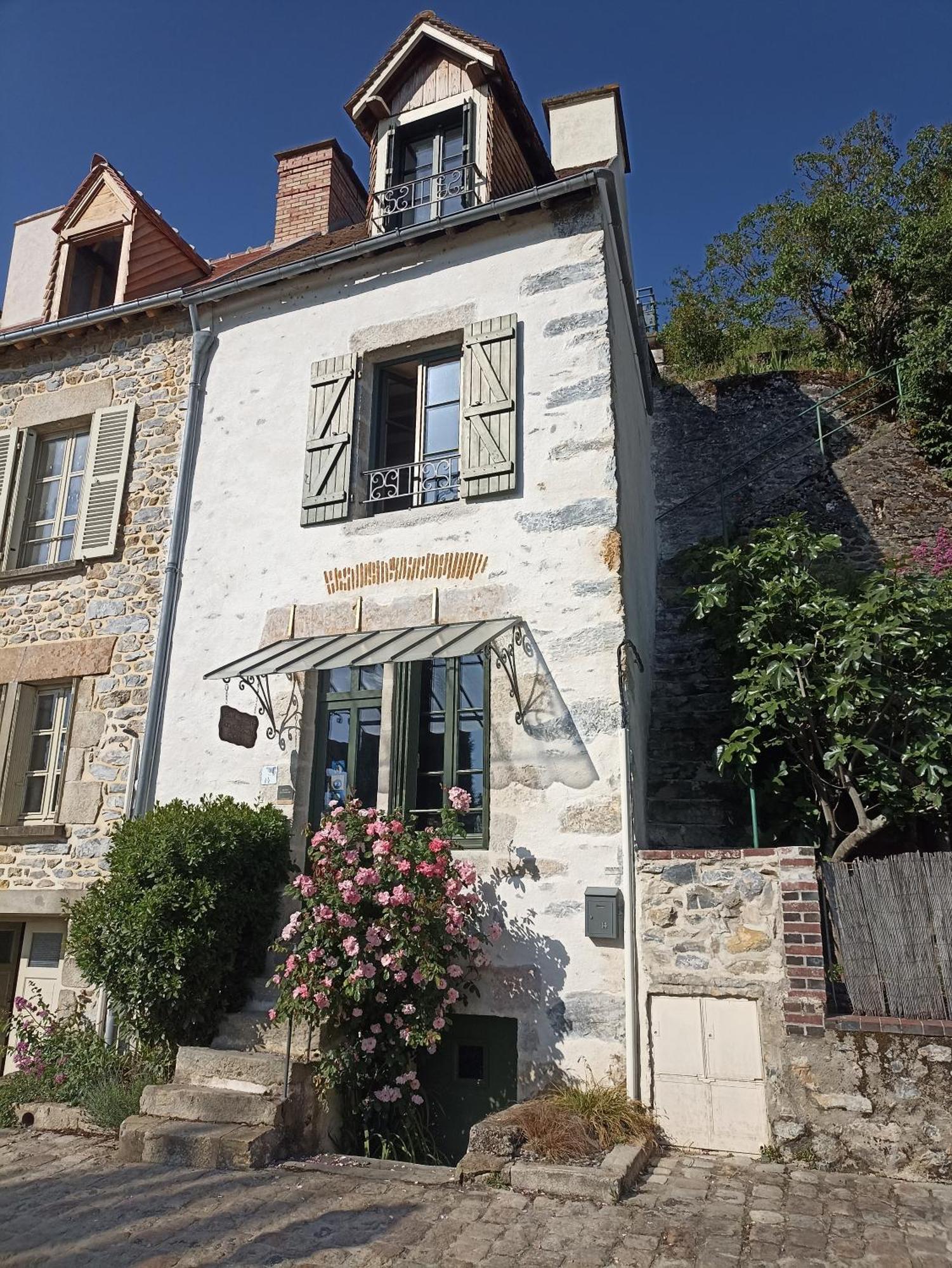 Gite Le Bourgneuf Fresnay-sur-Sarthe Exterior photo