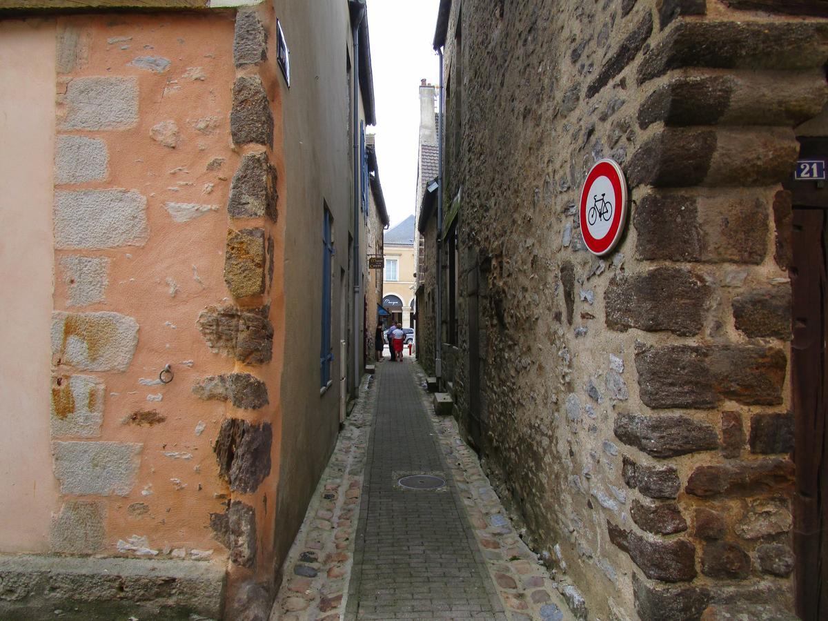 Gite Le Bourgneuf Fresnay-sur-Sarthe Exterior photo